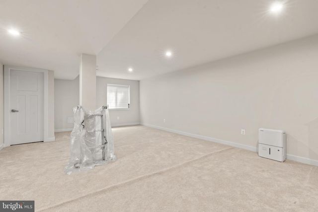 54 VANCOUVER PL, Falling Waters, WV 25419