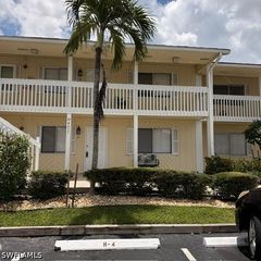 4617 Bayshore DR H4, Naples, FL 34112