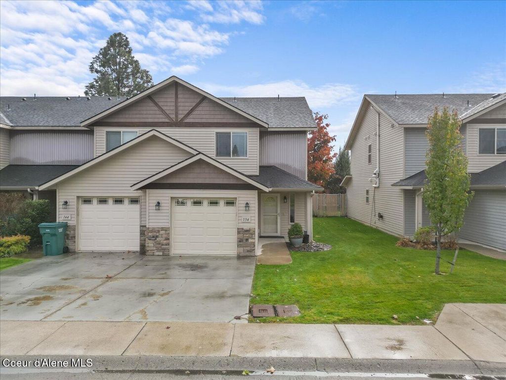 134 E MARYANNA LN, Hayden, ID 83835