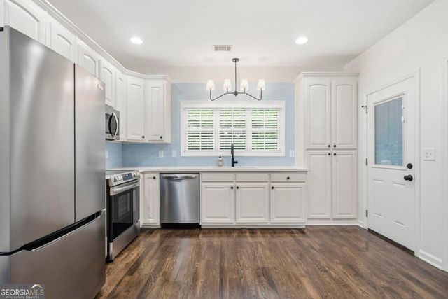 105 Port Laz Lane, Eatonton, GA 31024
