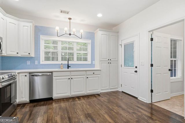 105 Port Laz Lane, Eatonton, GA 31024