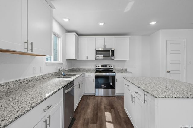 12234 VAQUERA BEND, San Antonio, TX 78254