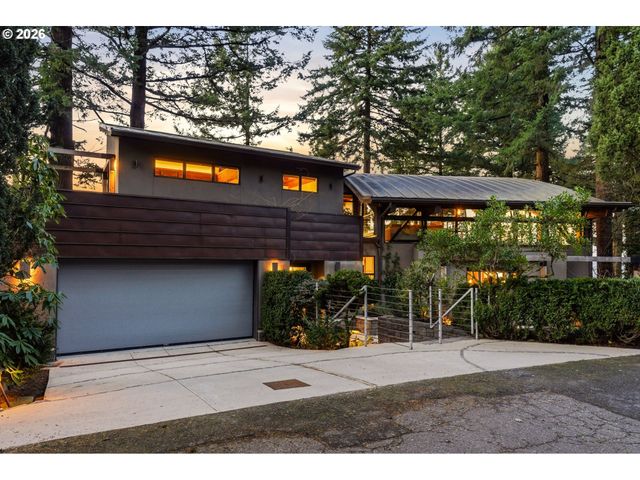 4183 Sw GREENLEAF Dr, Portland, OR 97221