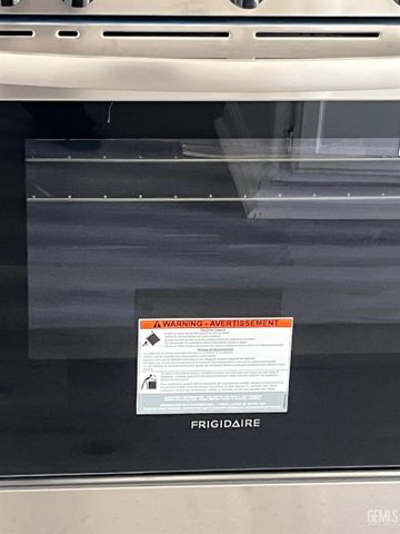 126 Clyde Street, Bakersfield, CA 93307