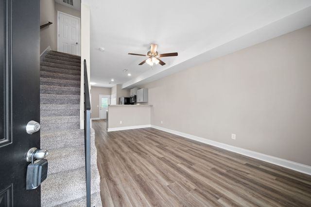 1165 Meadowhill Ln Unit C, Clarksville, TN 37043