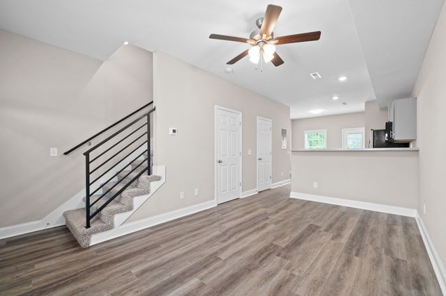 1165 Meadowhill Ln Unit C, Clarksville, TN 37043