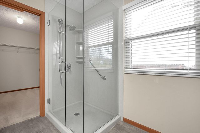 2048 Mayflower Circle, Grove City, OH 43123