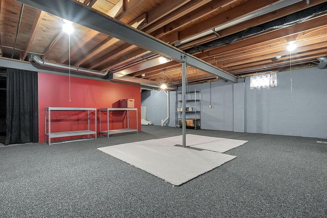 2048 Mayflower Circle, Grove City, OH 43123