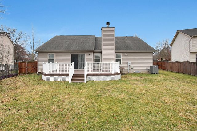 2048 Mayflower Circle, Grove City, OH 43123