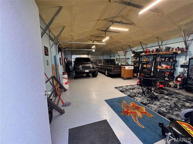 103 N Country Lane, Desloge, MO 63601