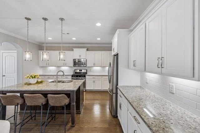 151 Benjamin Ln, Hendersonville, TN 37075