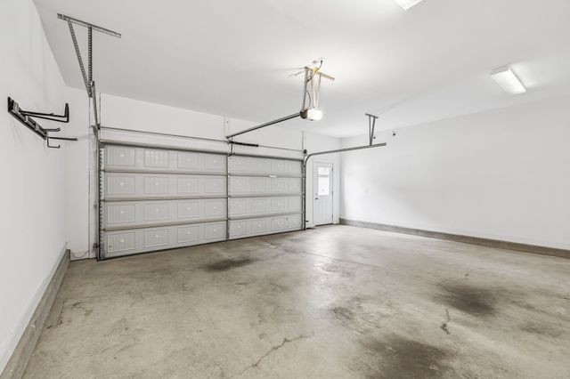 151 Benjamin Ln, Hendersonville, TN 37075