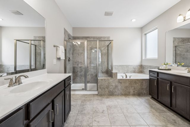 151 Benjamin Ln, Hendersonville, TN 37075