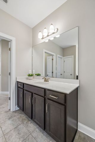 151 Benjamin Ln, Hendersonville, TN 37075