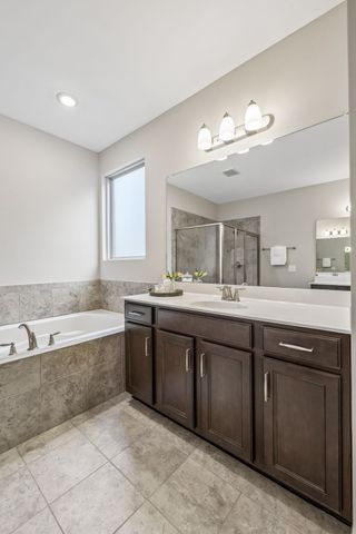 151 Benjamin Ln, Hendersonville, TN 37075