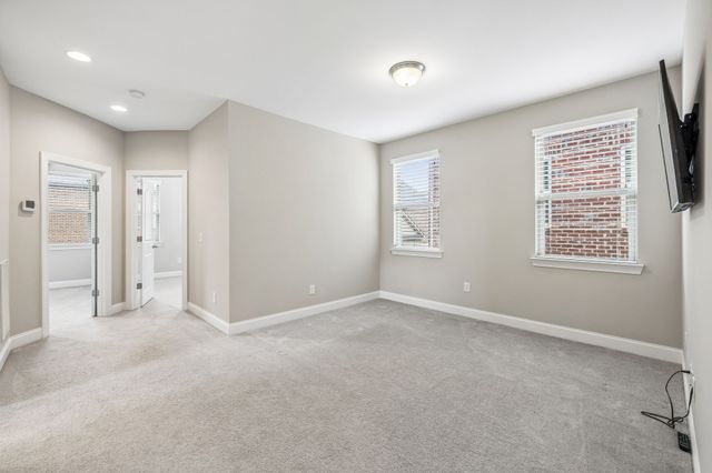 151 Benjamin Ln, Hendersonville, TN 37075