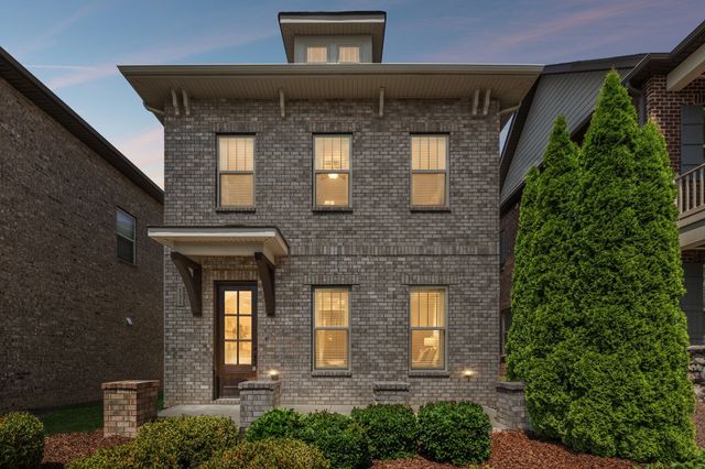 151 Benjamin Ln, Hendersonville, TN 37075