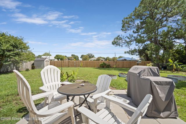 383 Lisa Road NE, Palm Bay, FL 32907