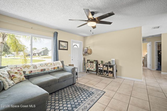 383 Lisa Road NE, Palm Bay, FL 32907