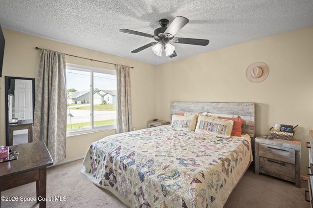 383 Lisa Road NE, Palm Bay, FL 32907