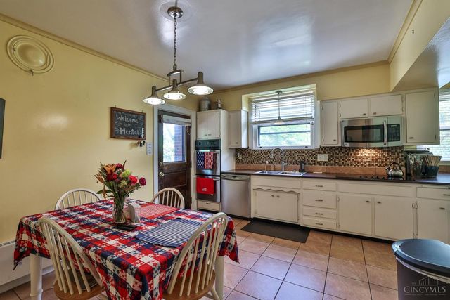 2754 Powell Drive, Cincinnati, OH 45211