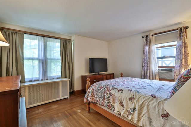 2754 Powell Drive, Cincinnati, OH 45211
