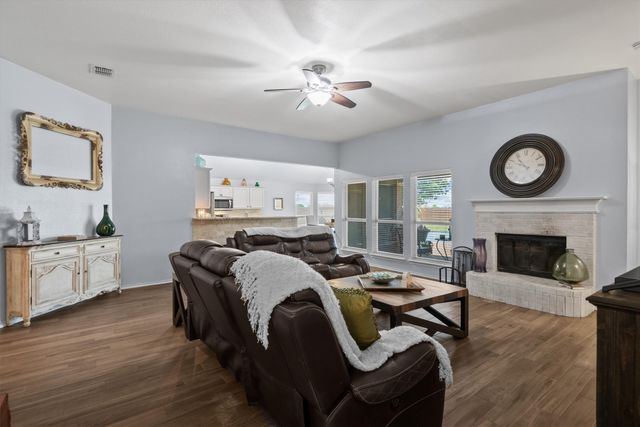 1108 Chestnut Drive, Venus, TX 76084