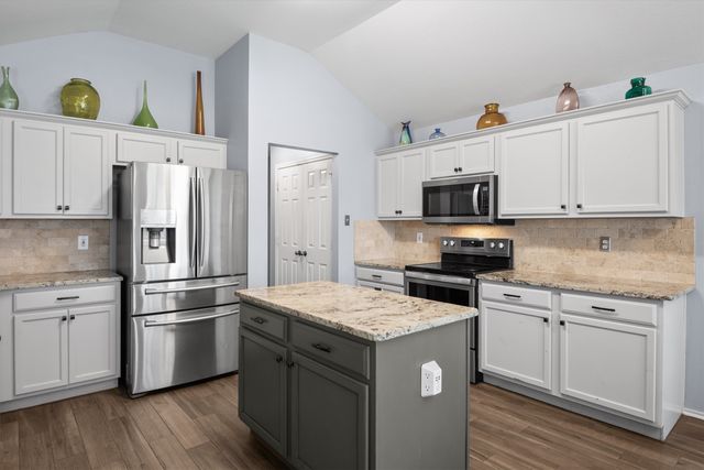 1108 Chestnut Drive, Venus, TX 76084