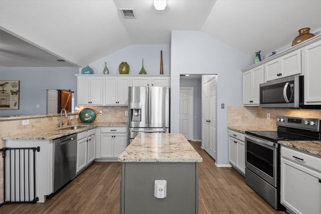 1108 Chestnut Drive, Venus, TX 76084
