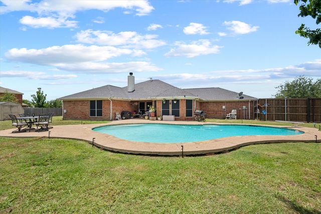 1108 Chestnut Drive, Venus, TX 76084