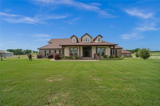 23151 Champion Drive, Lindale, TX 75771