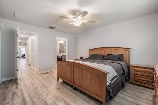5192 SYLVESTER LOOP, Tampa, FL 33610