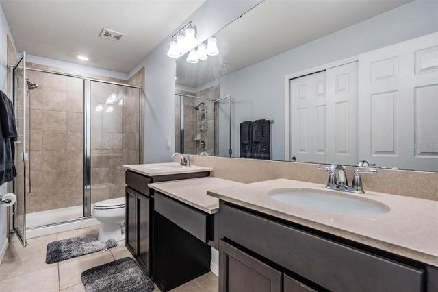 5192 SYLVESTER LOOP, Tampa, FL 33610