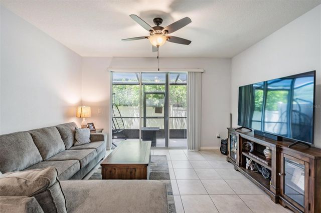 5192 SYLVESTER LOOP, Tampa, FL 33610
