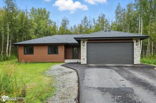 7145 N Paw Street, Wasilla, AK 99654
