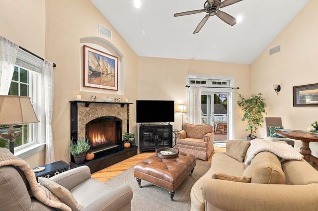 129 Summer Street, Andover, MA 01810