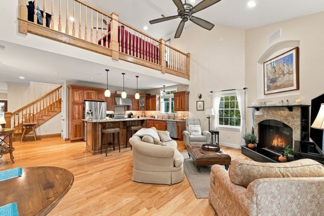 129 Summer Street, Andover, MA 01810