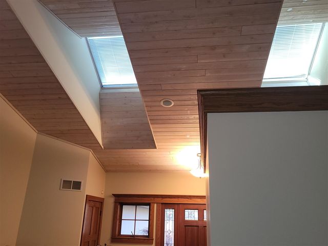 6070 Far Hills Way, Kalamazoo, MI 49009