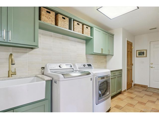 7289 Stroh Rd, Parker, CO 80134