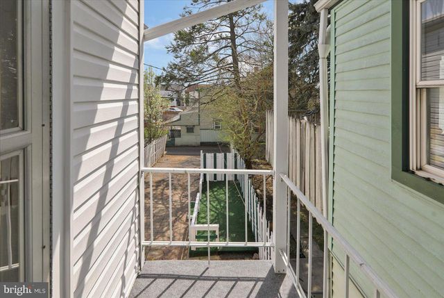 218 LEHMAN ST, Lebanon, PA 17046