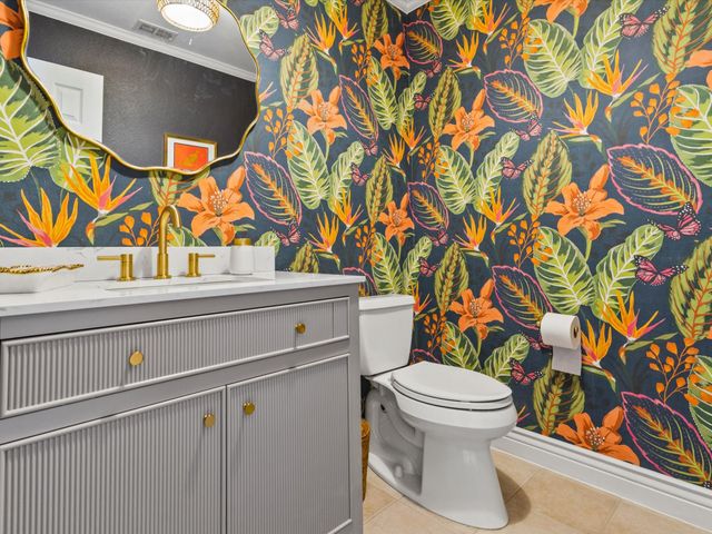 805 Twin Creeks Drive, Keller, TX 76248