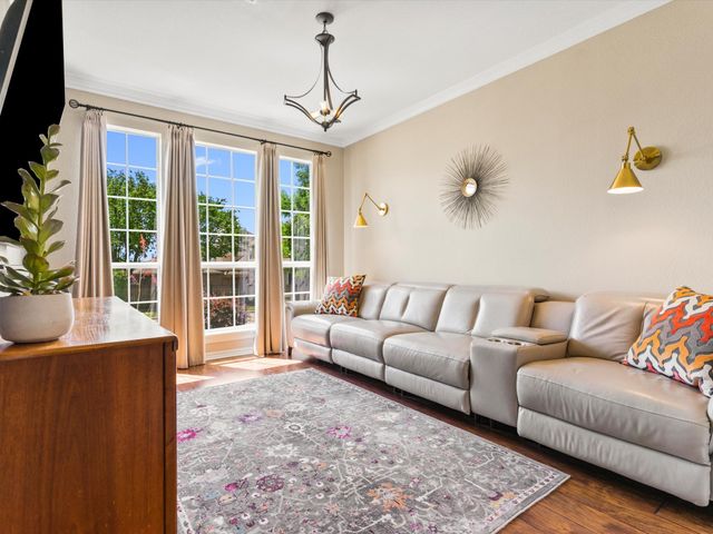 805 Twin Creeks Drive, Keller, TX 76248