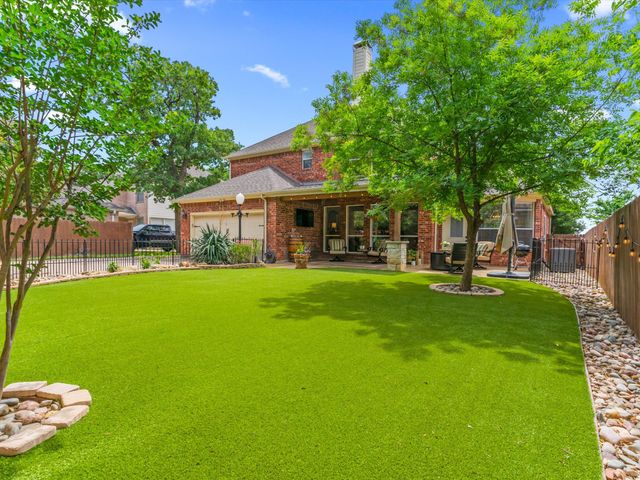 805 Twin Creeks Drive, Keller, TX 76248