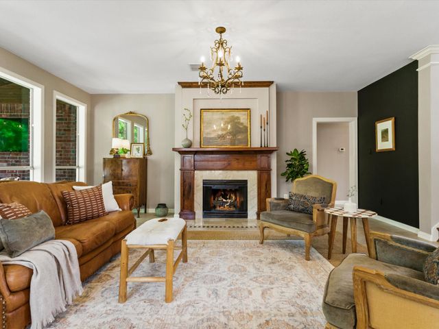 805 Twin Creeks Drive, Keller, TX 76248