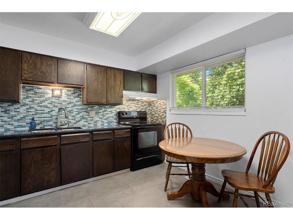 8692 W Fair Dr, Littleton, CO 80123