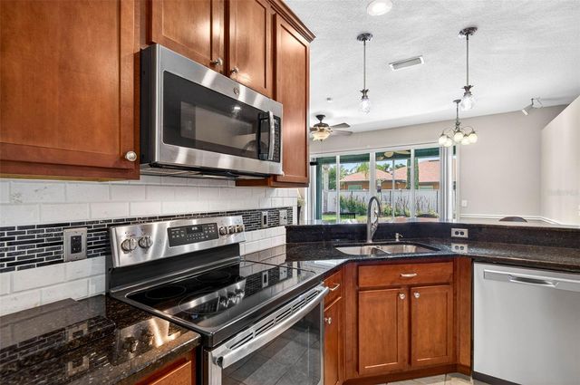3805 MILFLORES DRIVE, Sun City Center, FL 33573