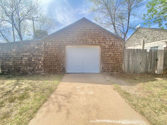 5701 45th Street, Lubbock, TX 79414