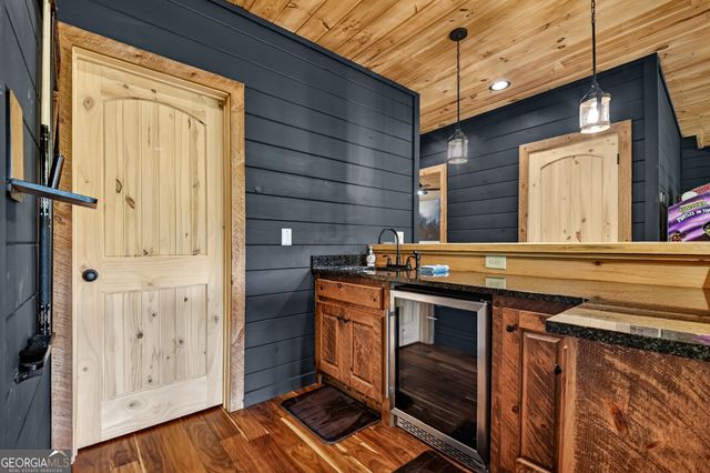 255 Indian Ridge Road, Epworth, GA 30541
