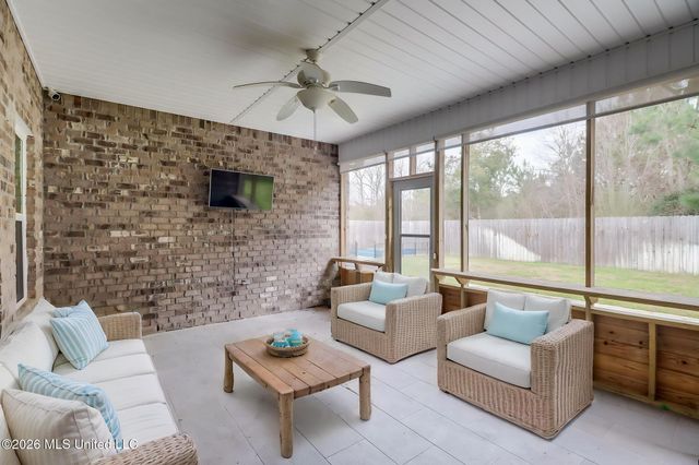 9524 Mallette Drive, Biloxi, MS 39532