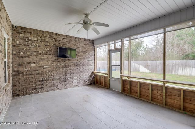 9524 Mallette Drive, Biloxi, MS 39532